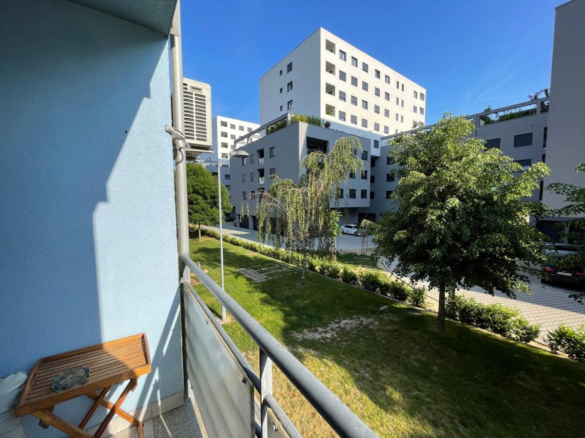 Apartment Lovely Modern - Jarun *