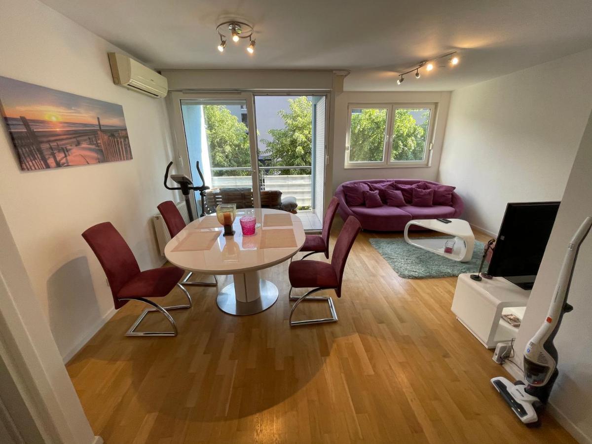Apartment Lovely Modern - Jarun